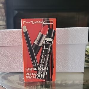 MAC Lashes to Lips Kit - Red